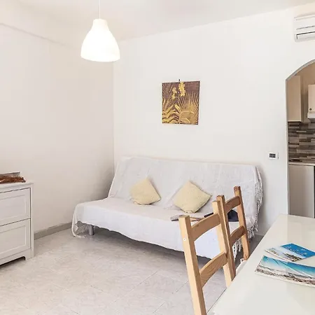 Casa vacanze Elios, Iside